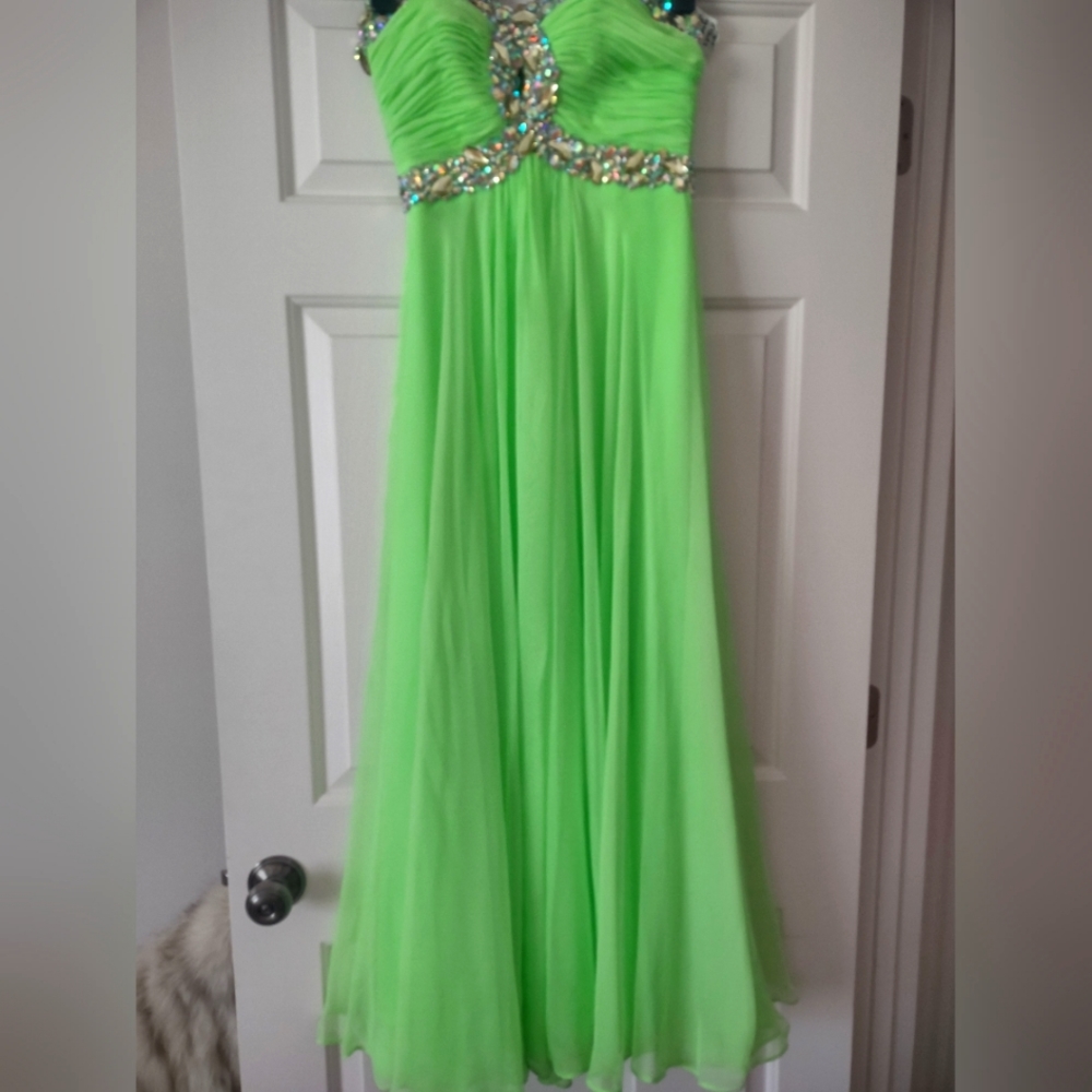 Night Moves formal beaded dress size 2